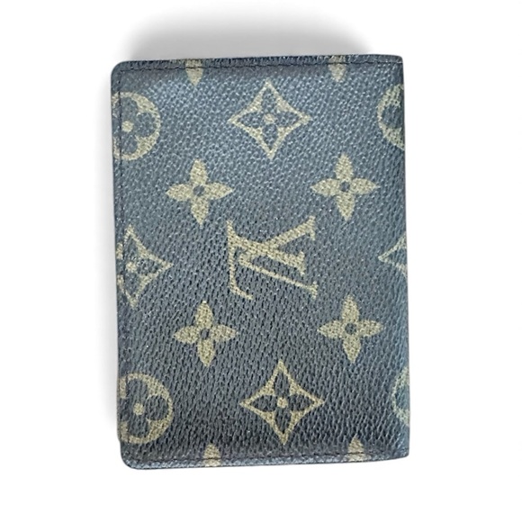 Louis Vuitton Monogram Card Holder